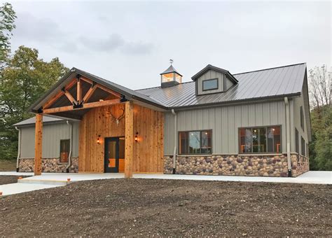 pole barn houses